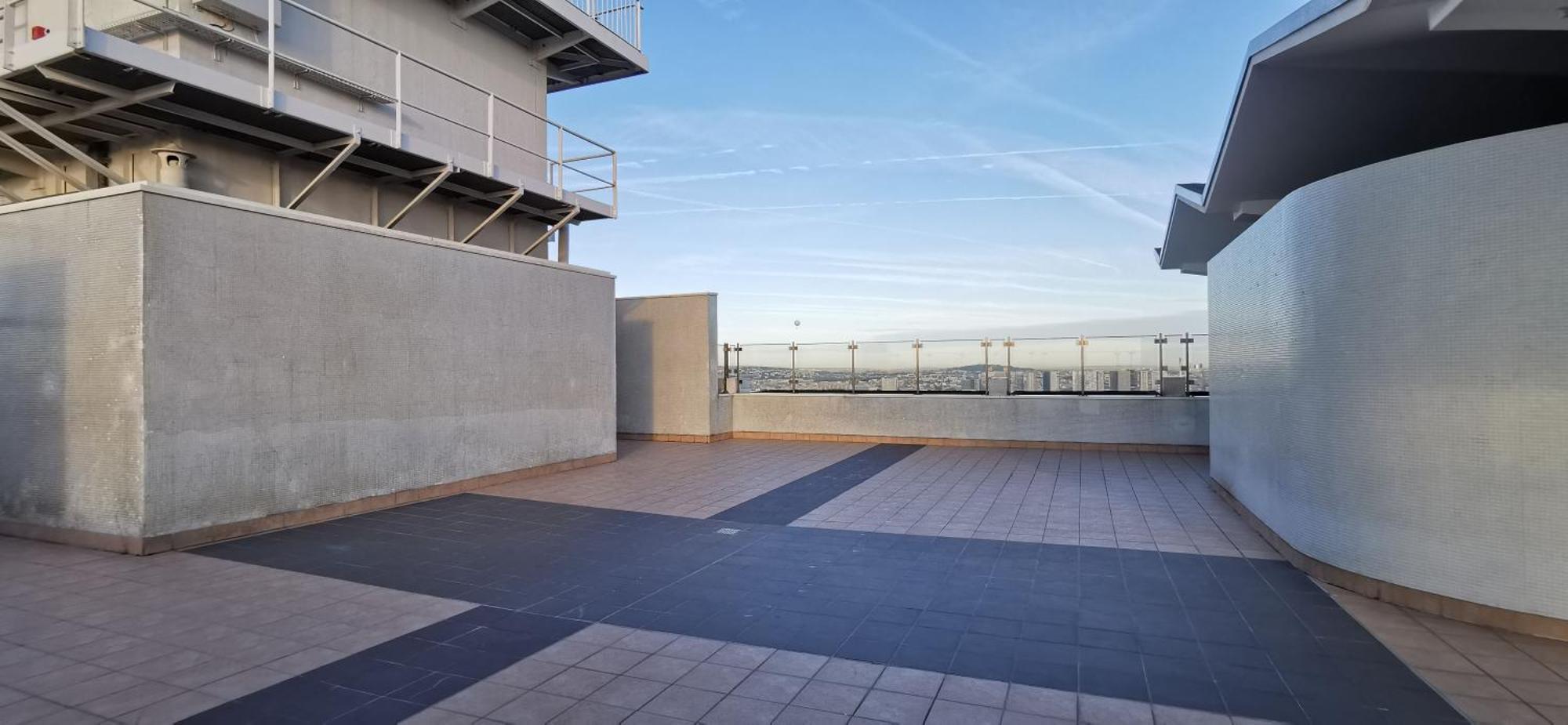 Vue Tour Eiffel - Piscine Privee Rooftop Appartement *